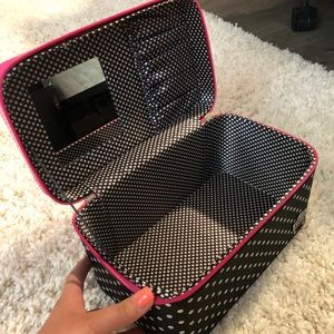 Black and pink polkadot cosmetic box